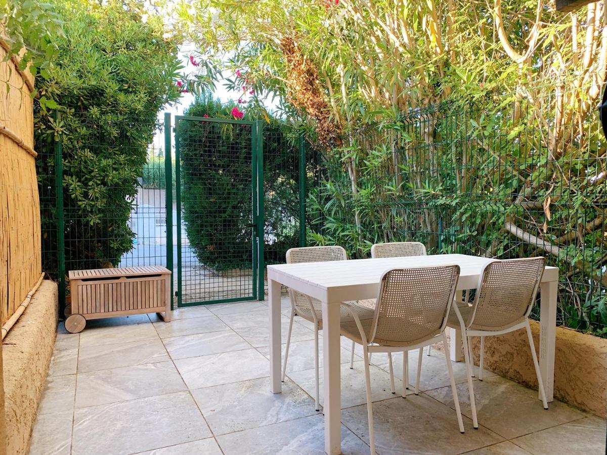 Studio moderne dans le golfe de Saint-Tropez Gassin Extérieur photo